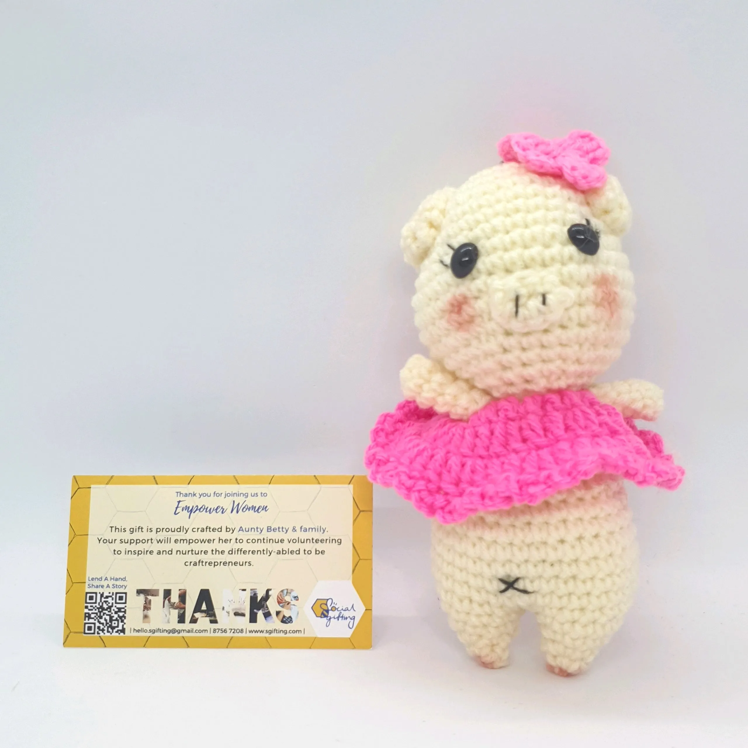 Hand Crocheted Pig with Dress Key Ring