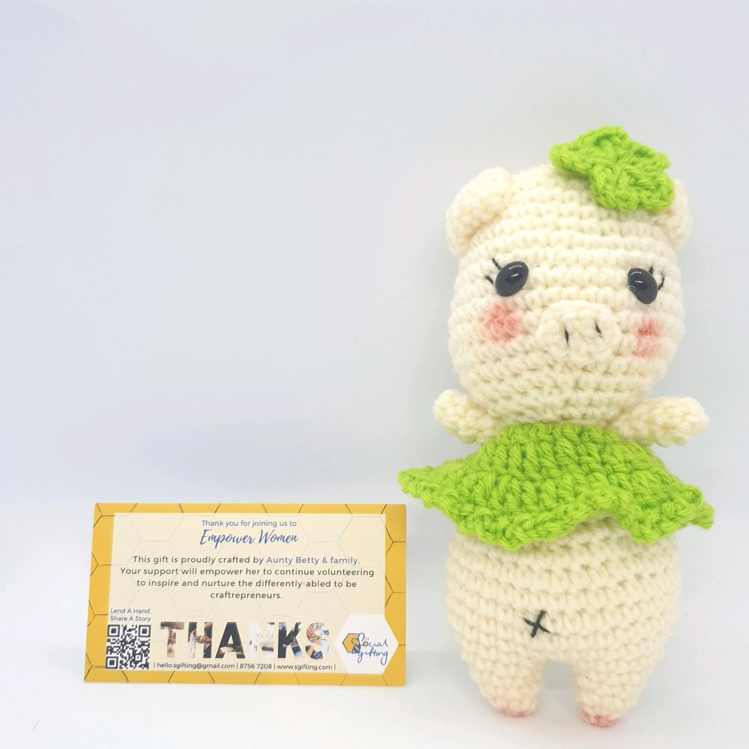 Hand Crocheted Pig with Dress Key Ring